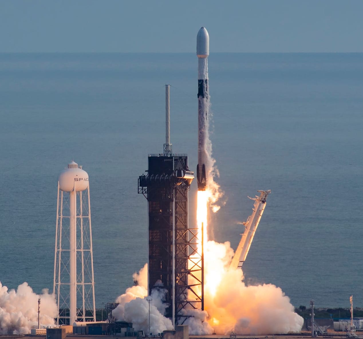 Falcon 9 lifting off for the NROL-108 mission. ©SpaceX