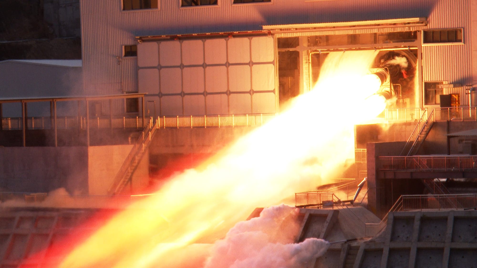 The four YF-100K engines during a test firing. ©China Aerospace Science and Technology Corporation