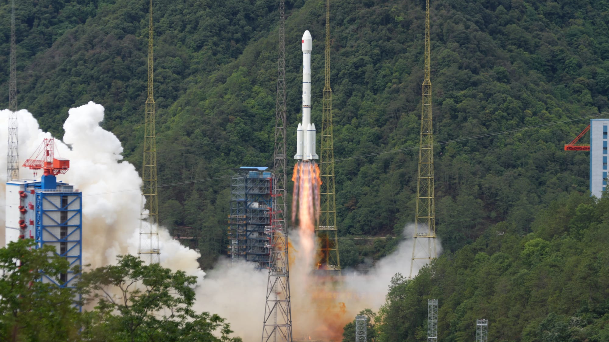 China launches new experimental communication satellites