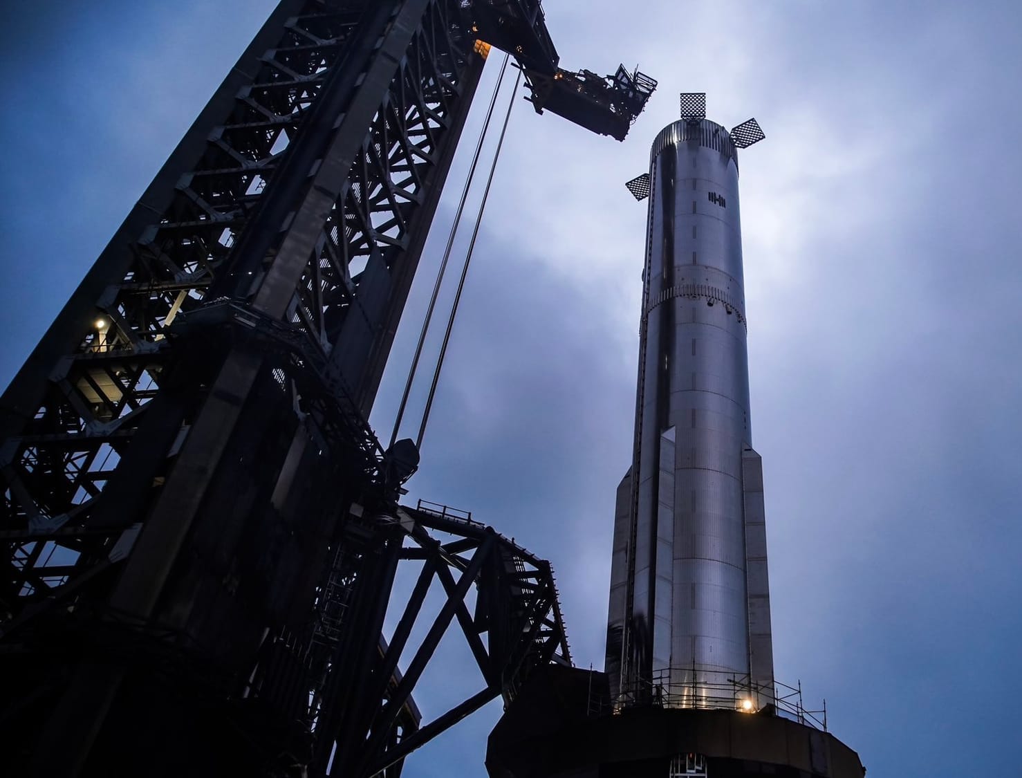 Booster 14 on the launch pad during its test campaign. ©SpaceX