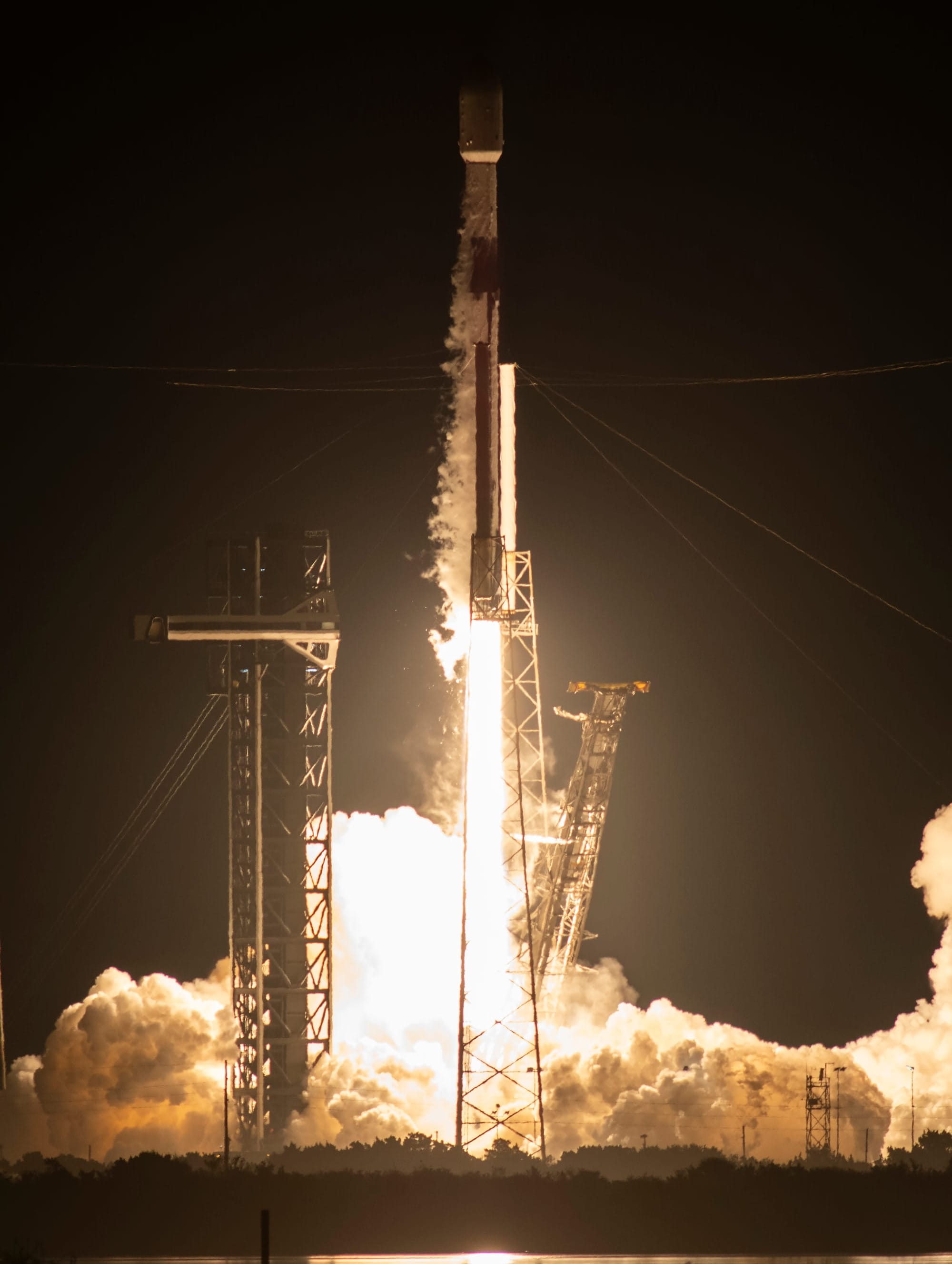 Falcon 9 lifting off from Space Launch Complex 40 for the Starlink Group 12-13 mission. ©SpaceX