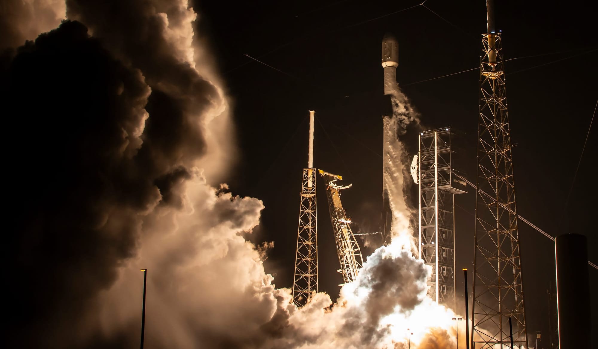 Falcon 9 lifting off for the Starlink Group 6-72 mission. ©SpaceX