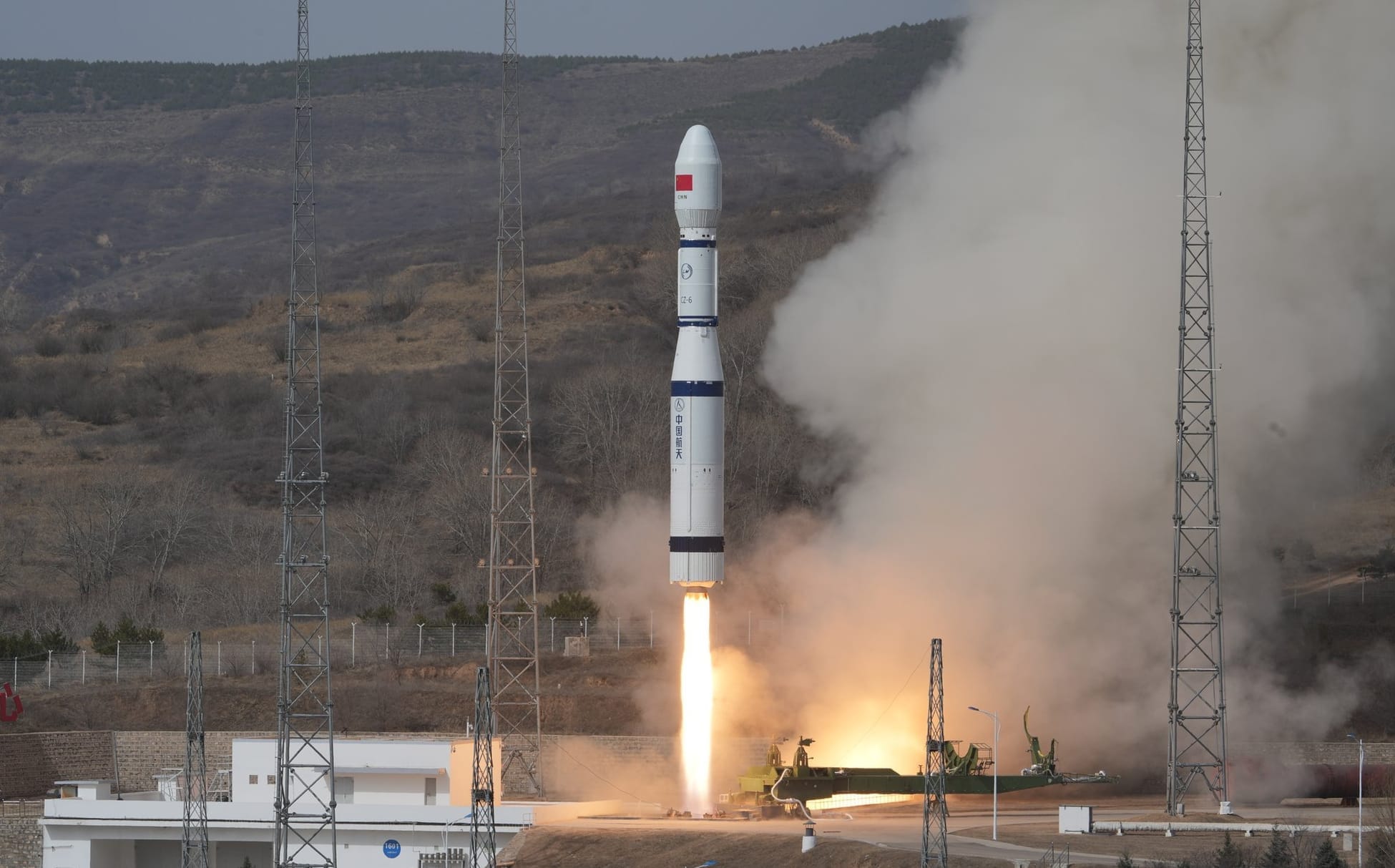 The Long March 6 Y14 vehicle lifting off from the Taiyuan Satellite Launch Center.