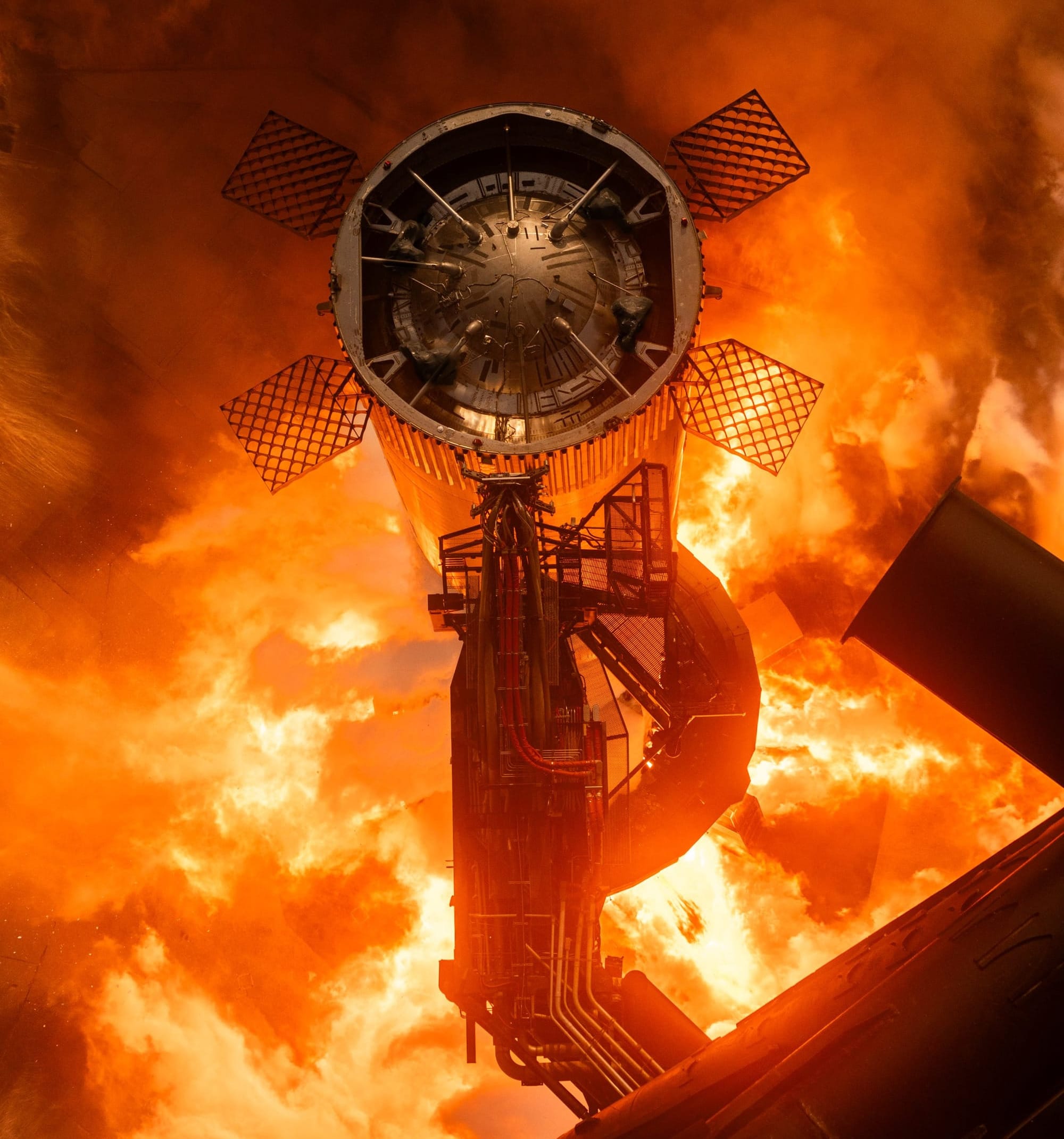 Booster 14 during its static fire in early April. ©SpaceX
