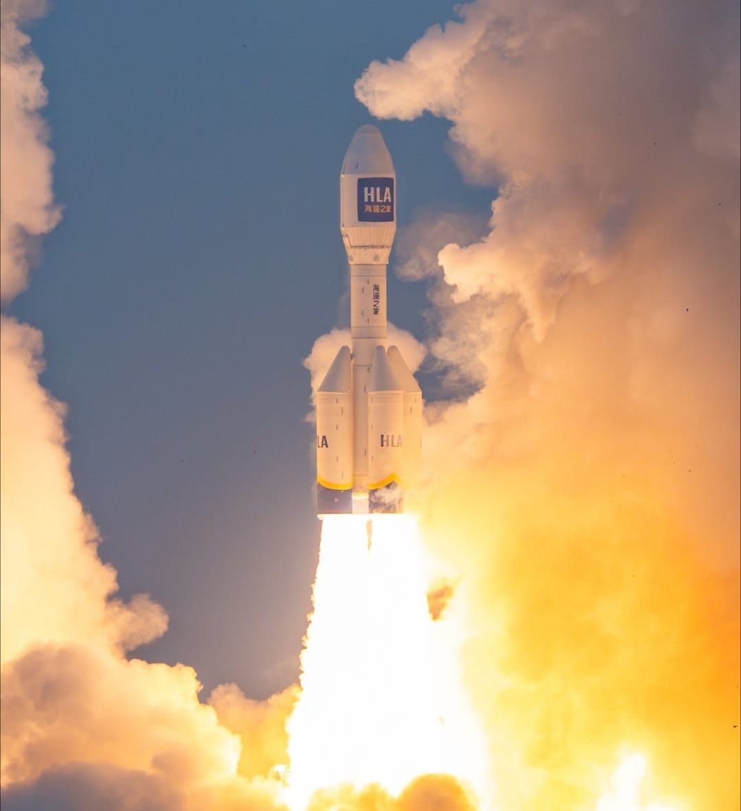 Weekly Dose of Space (5/10-11/10)