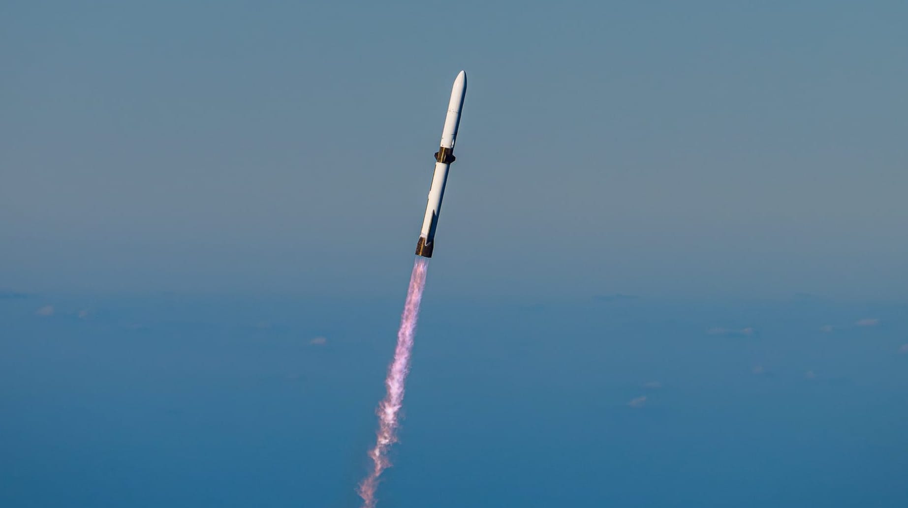 New Glenn Booster Lands, Begins ESCAPADE's Long Trek to Mars