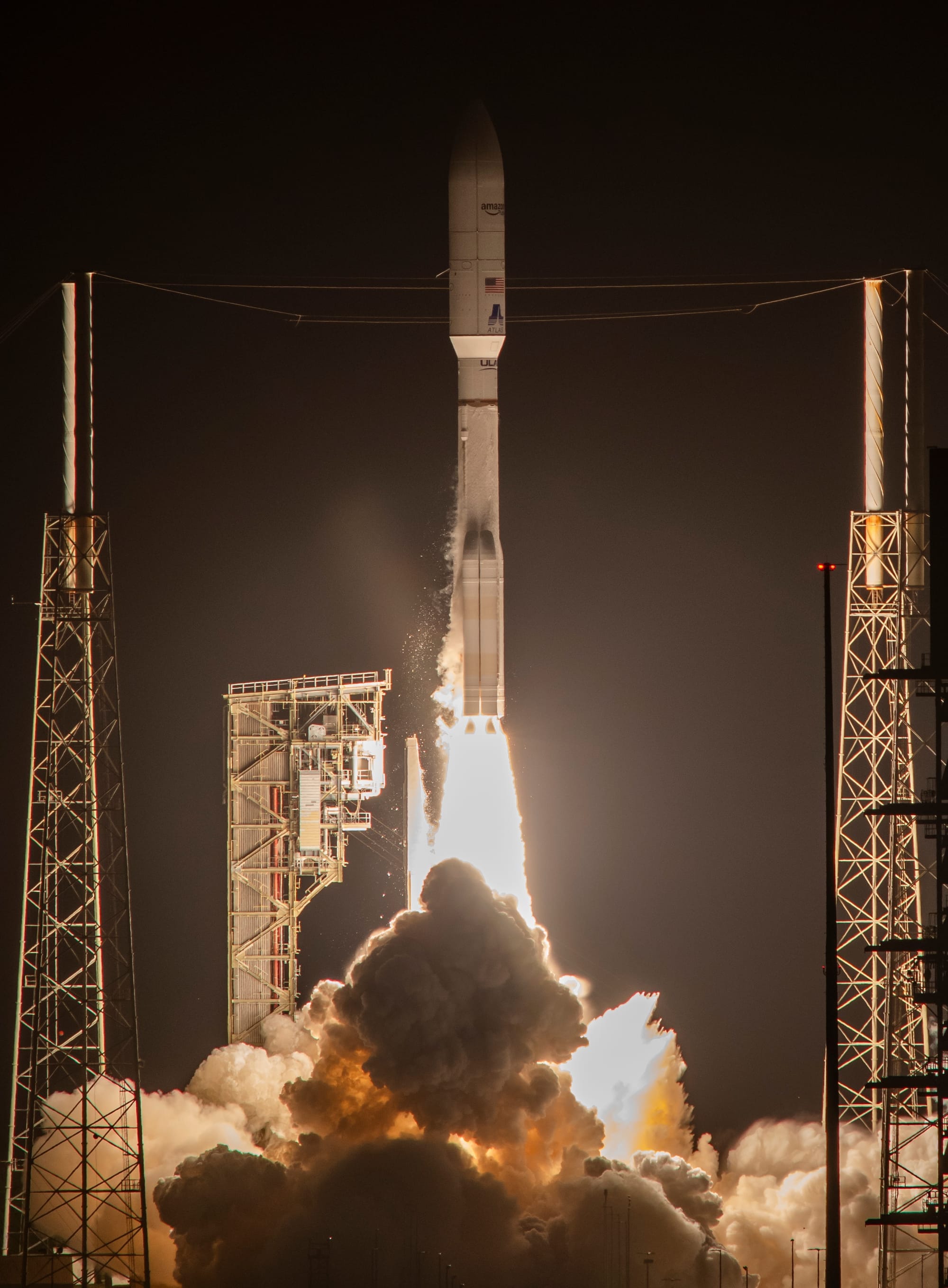 Atlas V blasting off from Space Launch Complex 41 for the LA-05 mission on April 4th 2026. ©United Launch Alliance
