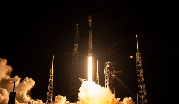 Falcon 9 Delivers Amazon's Sixth Group of Kuiper Satellites